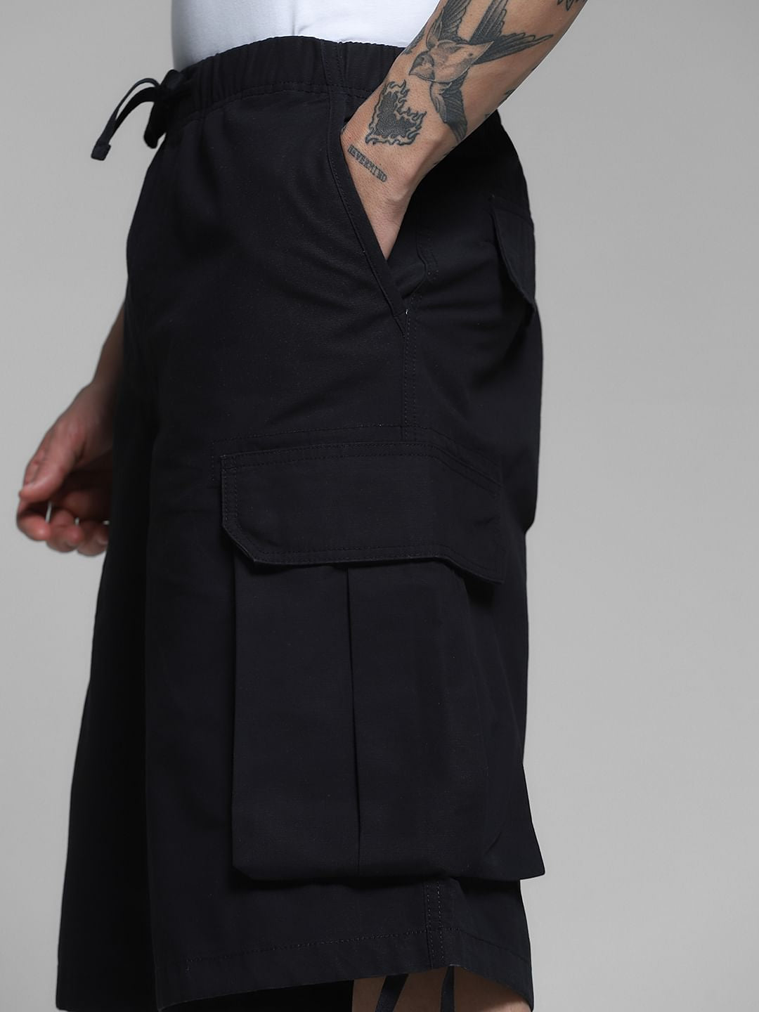 Black Mid Rise Cargo Jogger Shorts