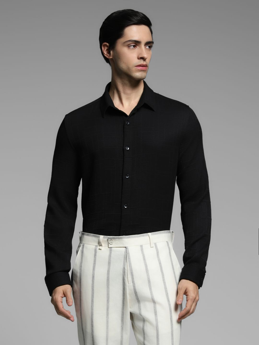 Black Full Sleeves Knitted Shirt