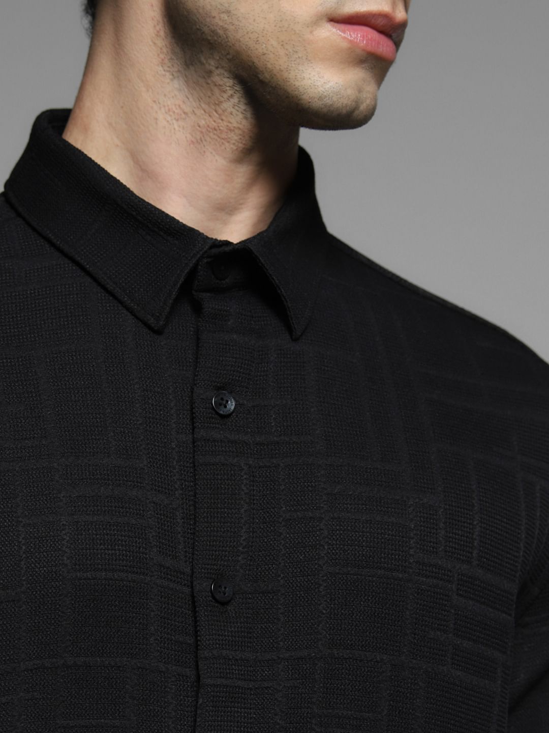 Black Full Sleeves Knitted Shirt