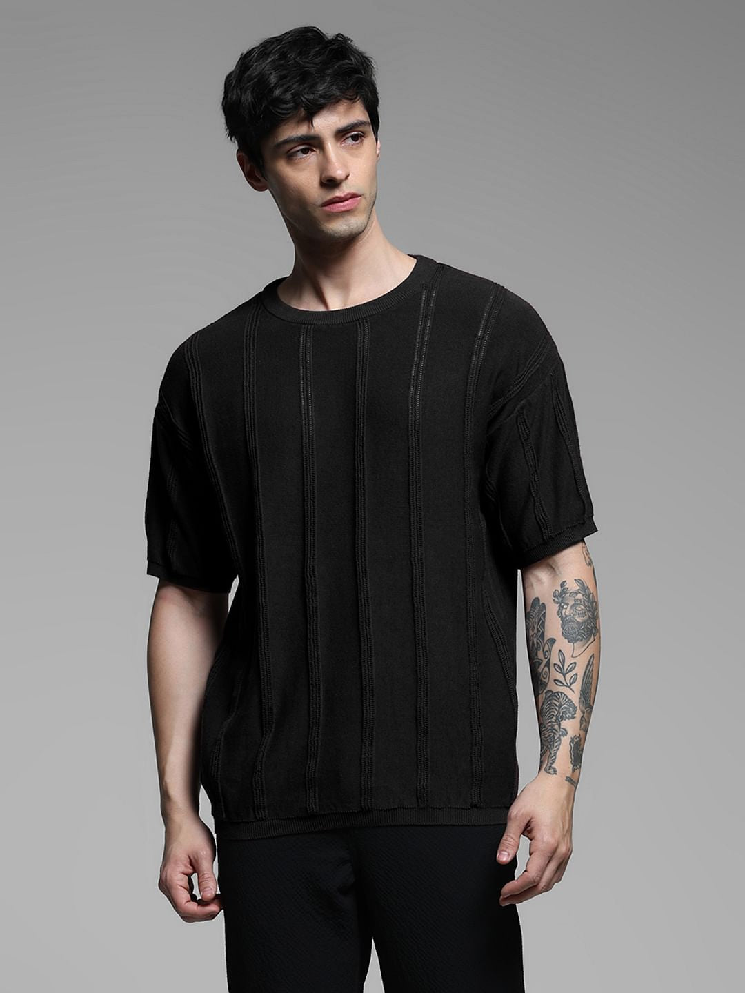 Black Knitted Crew Neck T-shirt