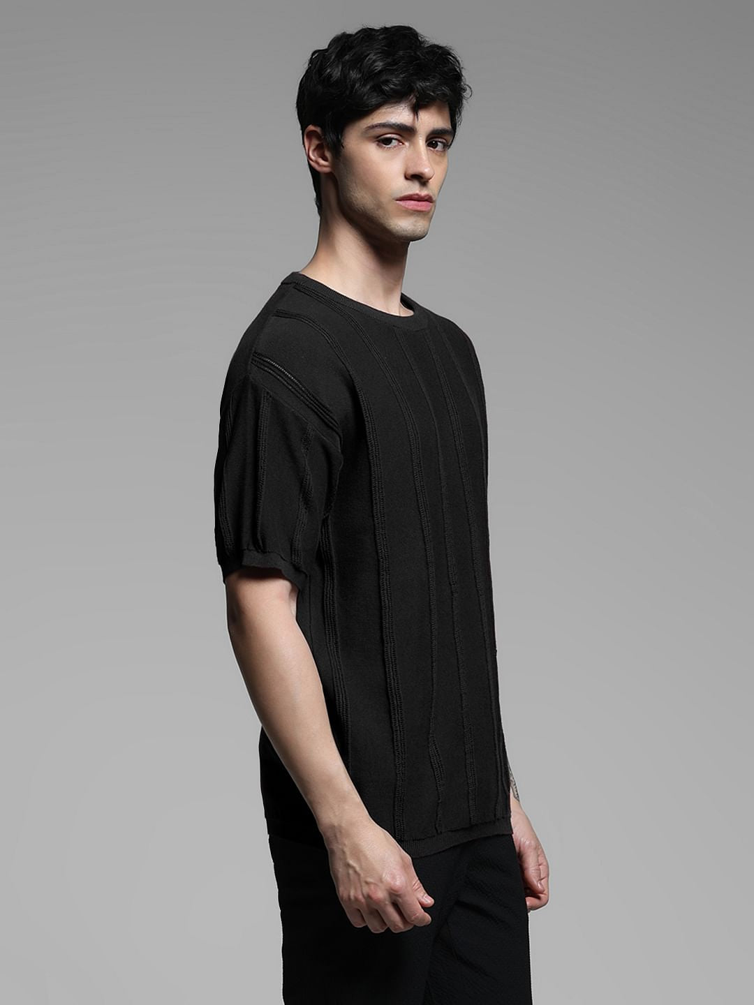 Black Knitted Crew Neck T-shirt