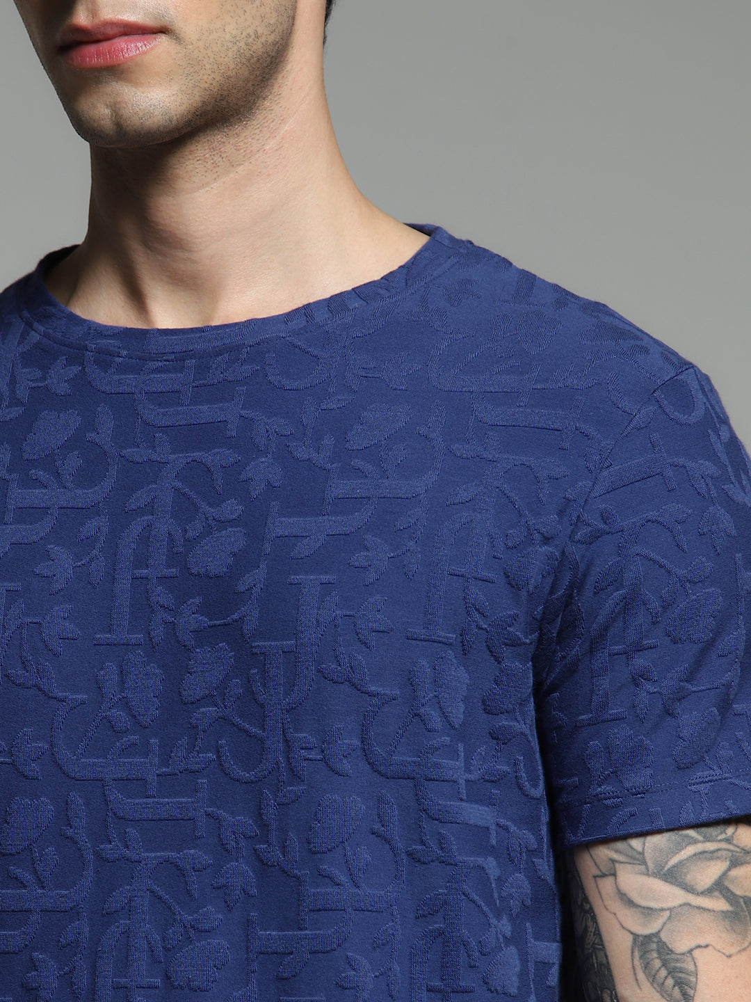 Men's Navy Blue Jacquard Crew Neck Regular Fit T-Shirt