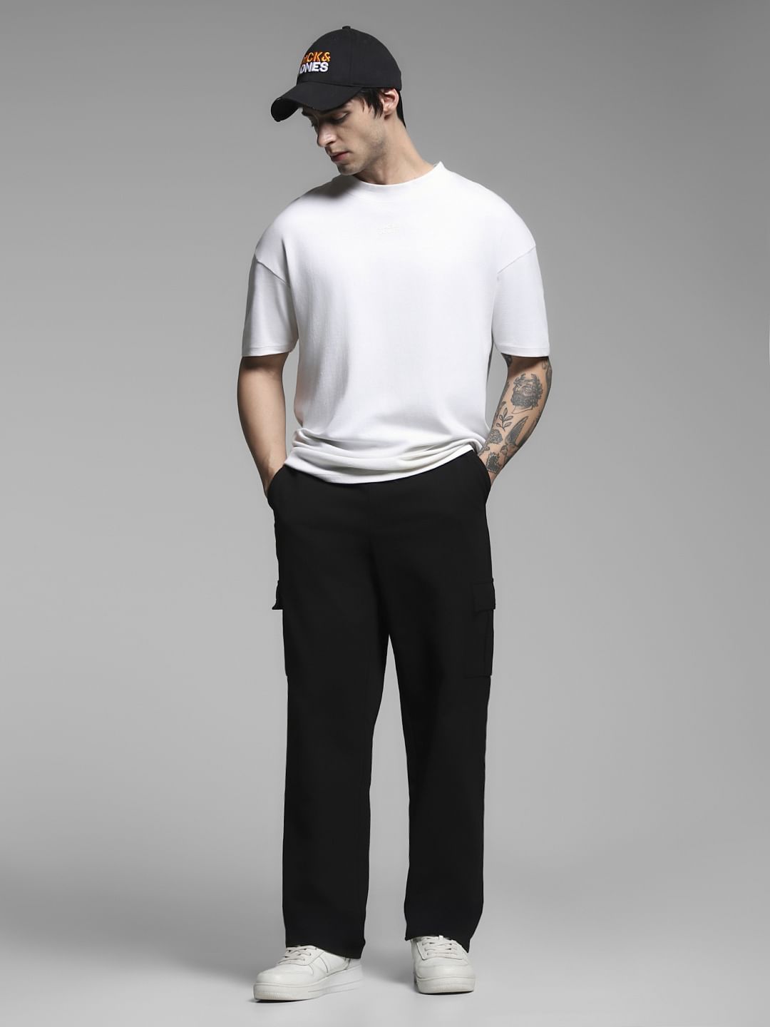 Black Mid Rise Cargo Pants