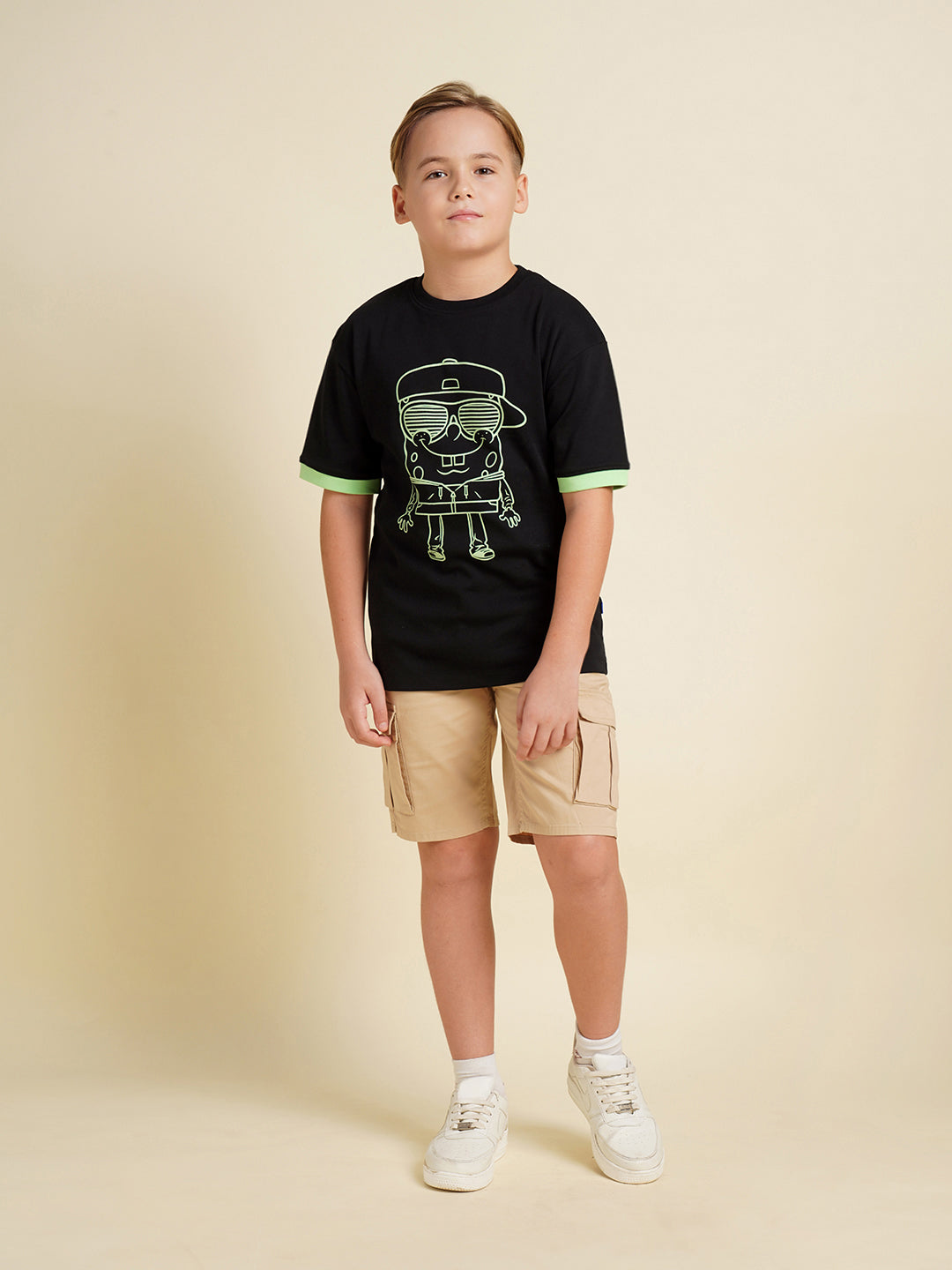 Boys Cotton Graphic Print T-Shirt In Jet Black With Contrast Cuffs