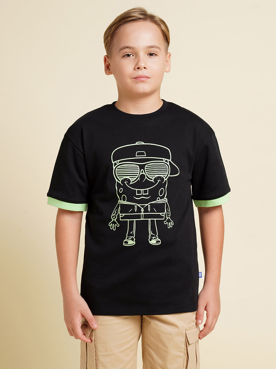Boys Cotton Graphic Print T-Shirt In Jet Black With Contrast Cuffs
