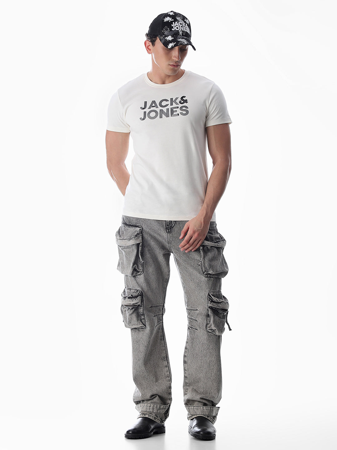 Slim Fit Printed T-shirt - White