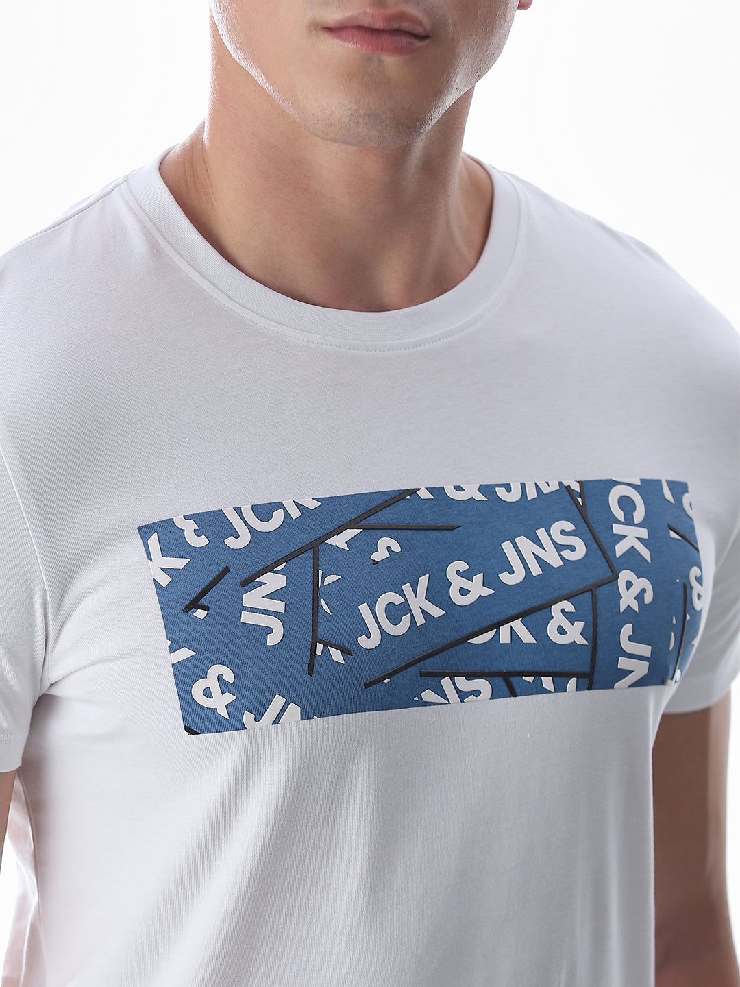 Chest Print Slim Fit T-shirt - White