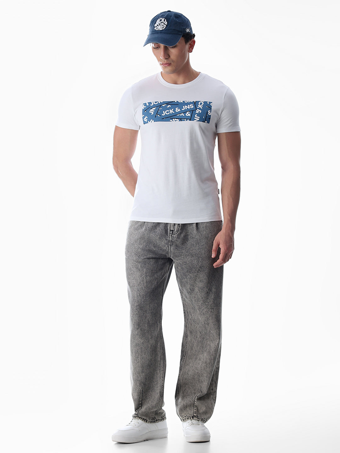 Chest Print Slim Fit T-shirt - White