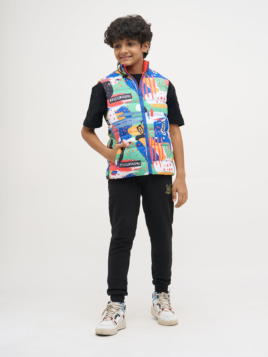 Boys Reversible Abstract Print Puffer Jacket With High Neck