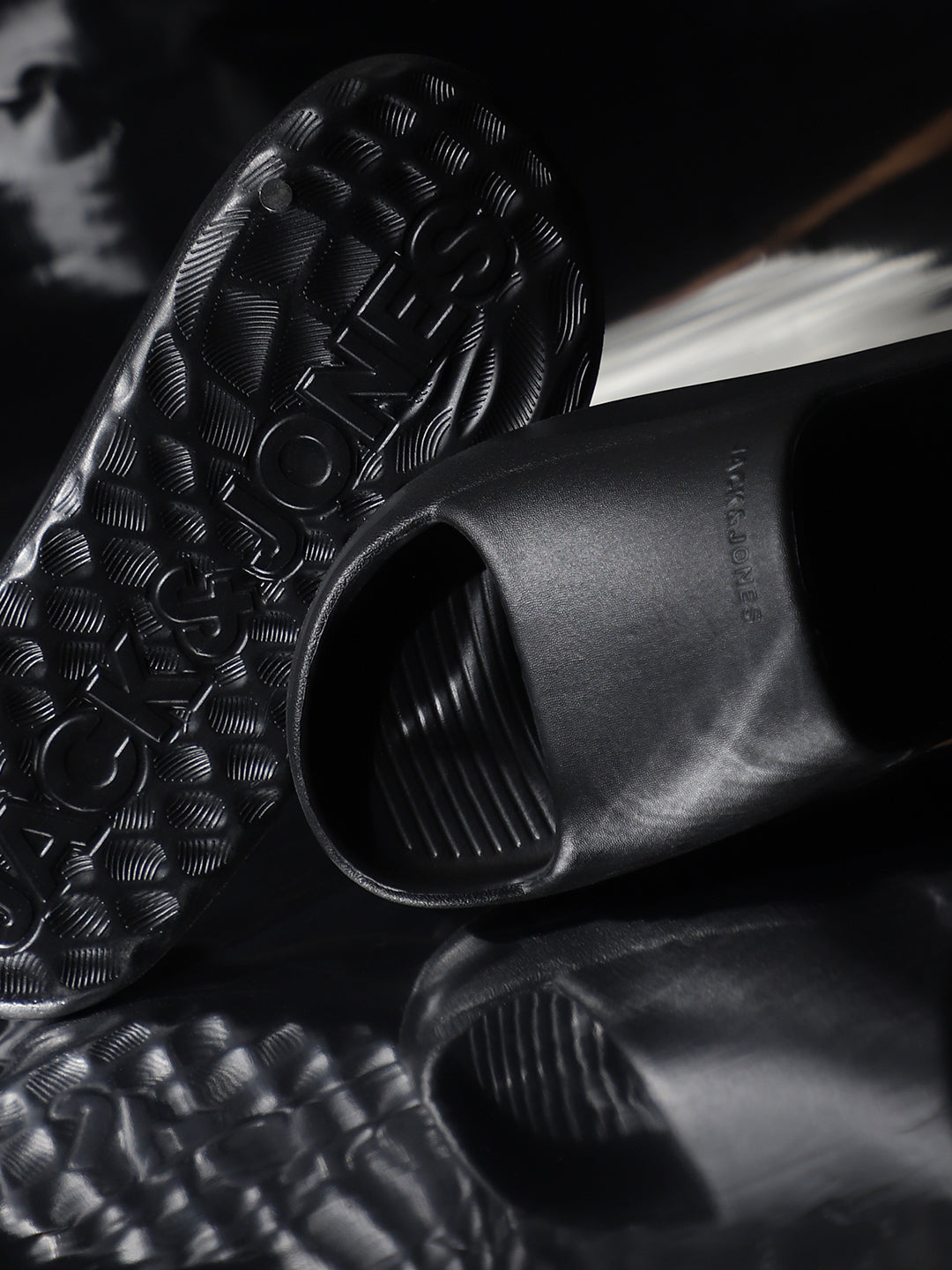 Black Moulded Pool Sliders