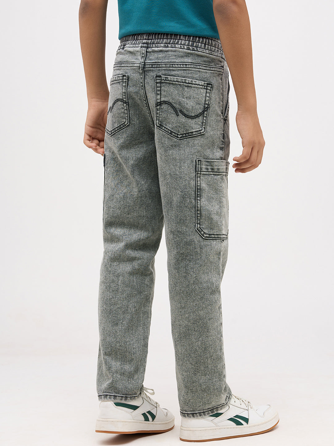 Boys Loose Fit Washed Jeans