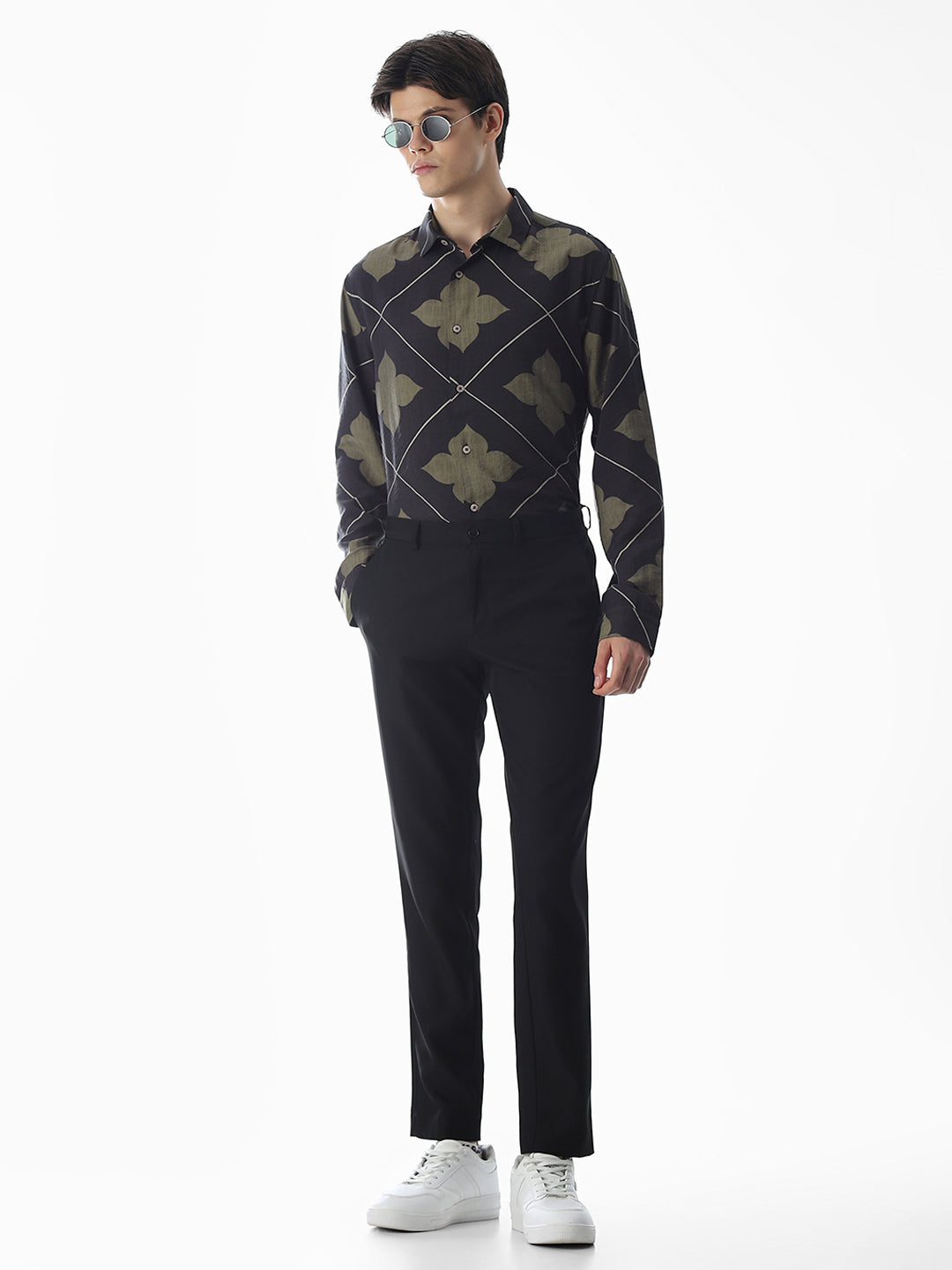 Slim Fit Printed Short Sleeves Shirt