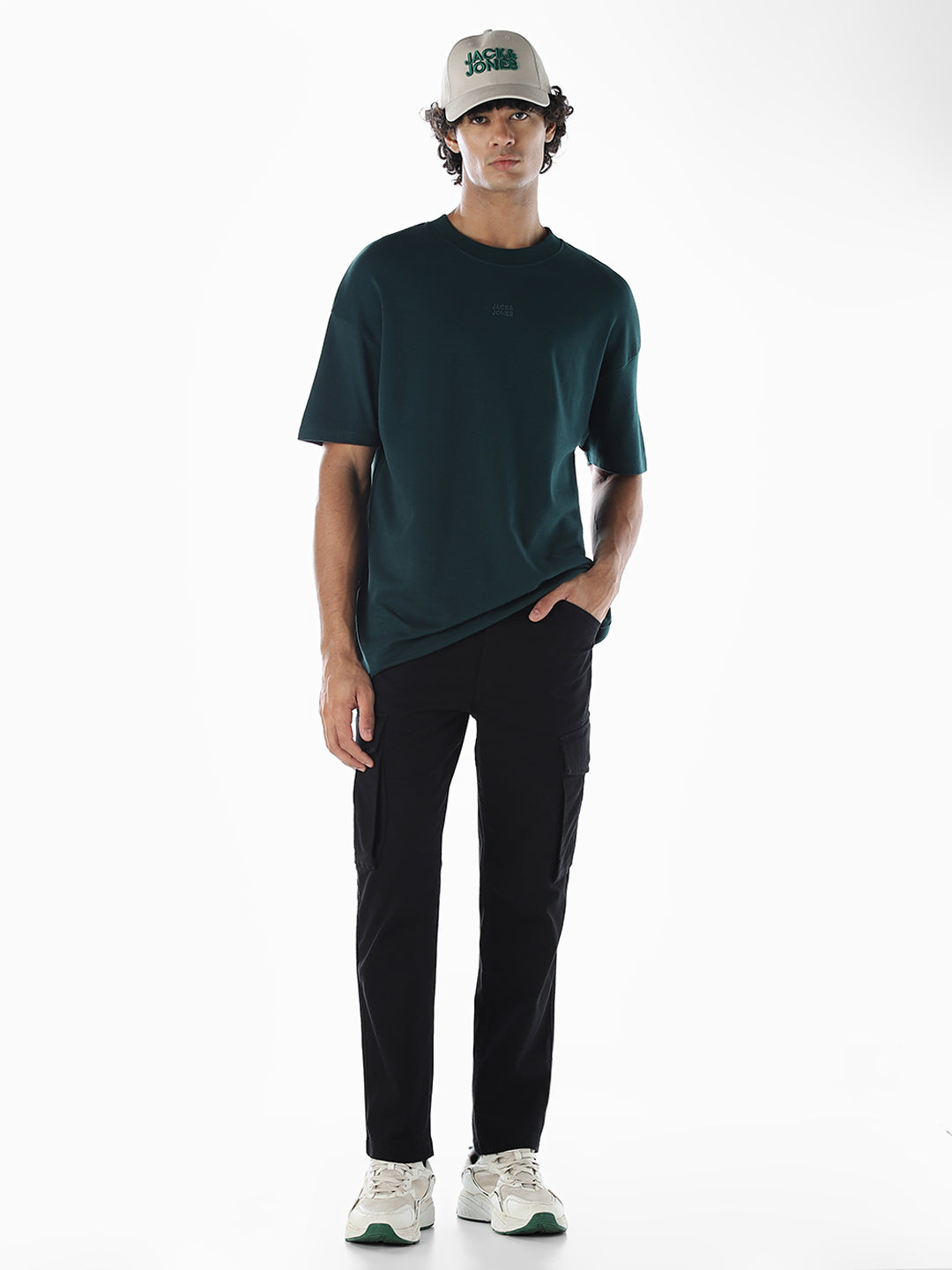 6 Pocket Regular Fit Cargos