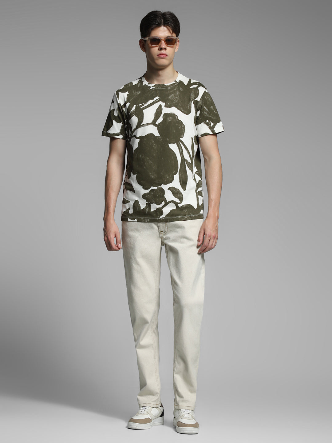 White & Green Printed Cotton T-shirt