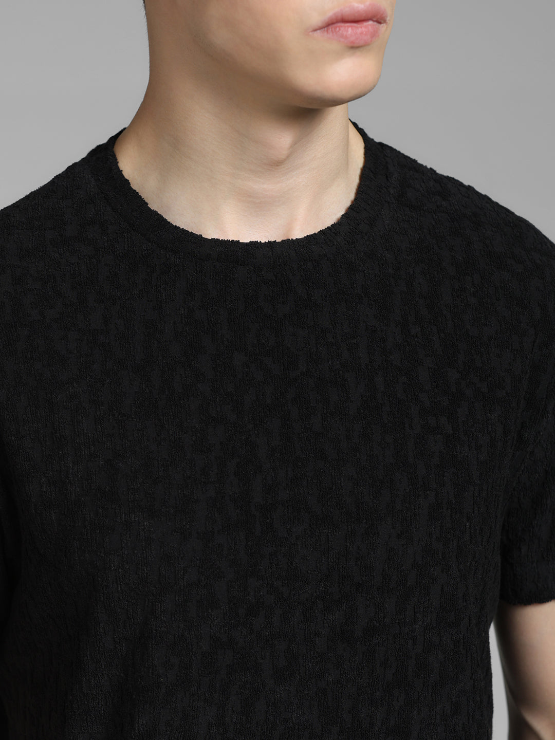 Black Crew Neck T-shirt