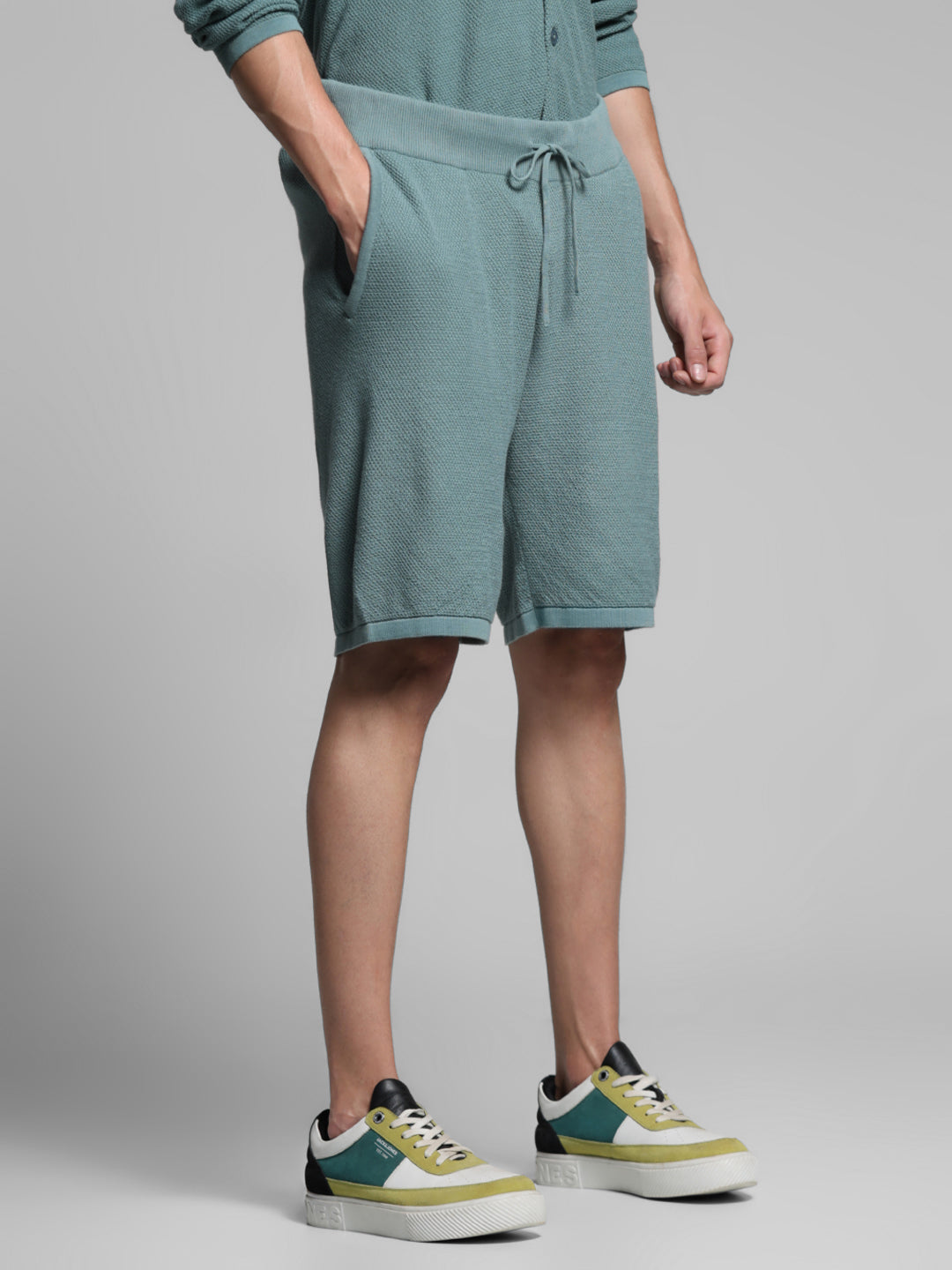 Green Mid Rise Knit Shorts
