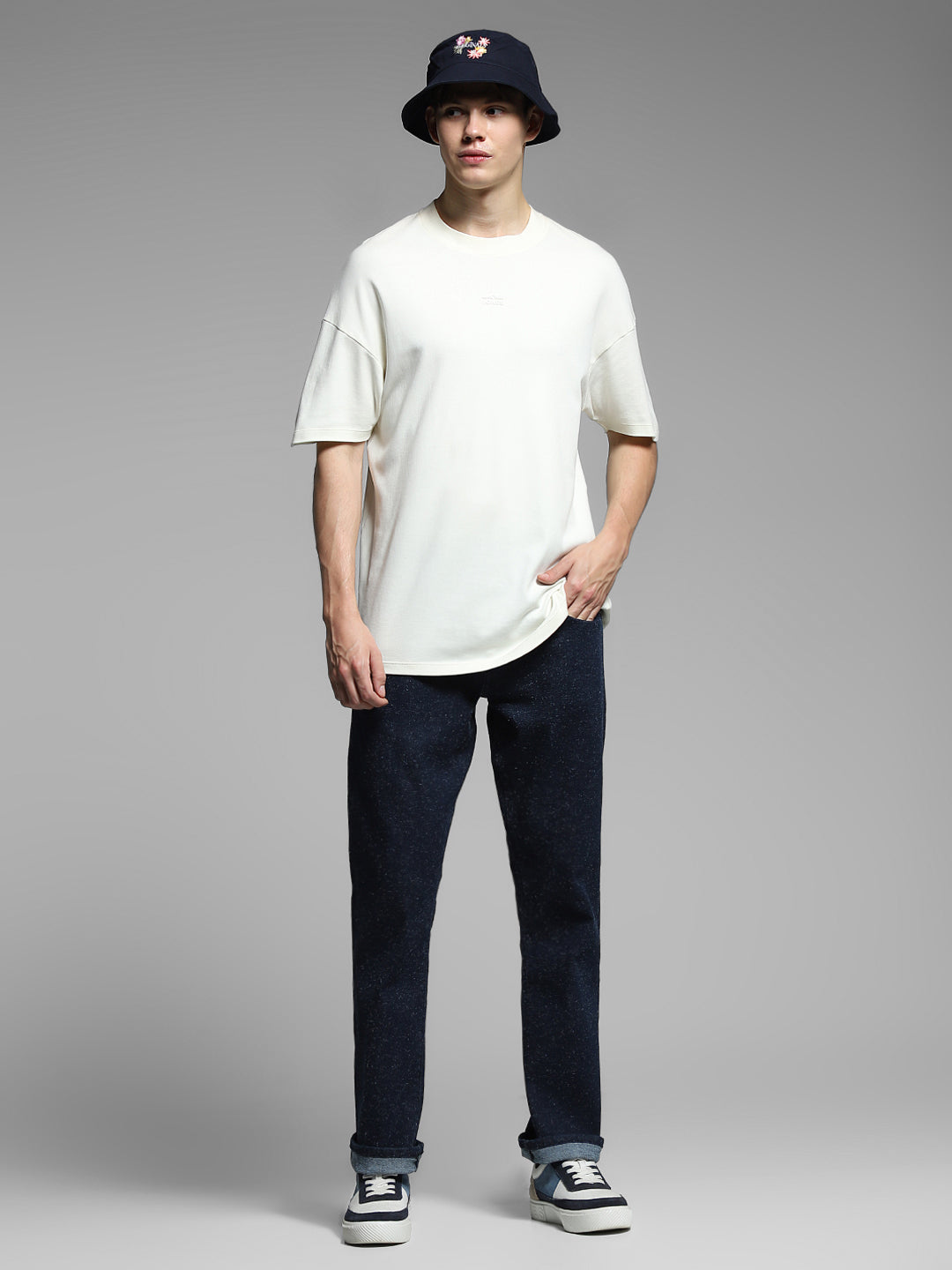 Men's Regular Fit Low Rise Dark Blue Solid Jeans