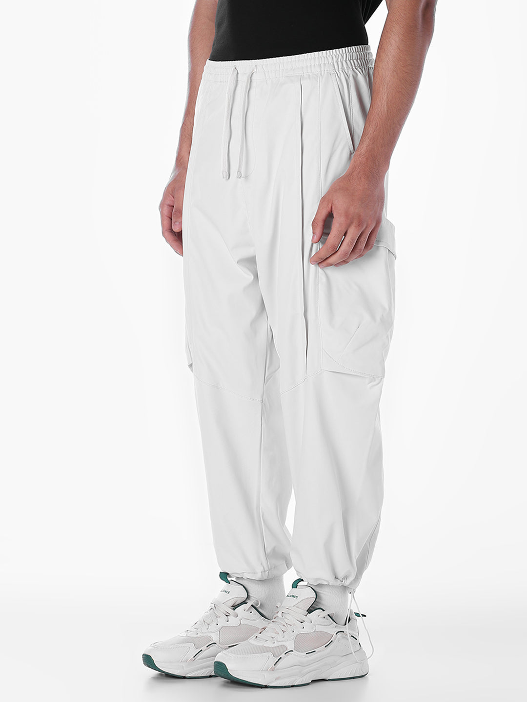 Men's Grey Cotton Stretch Barrel-Fit Cargo Pants With Drawstring