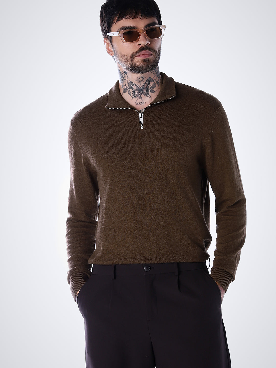 Zip High Neck T-shirt - Dark Brown