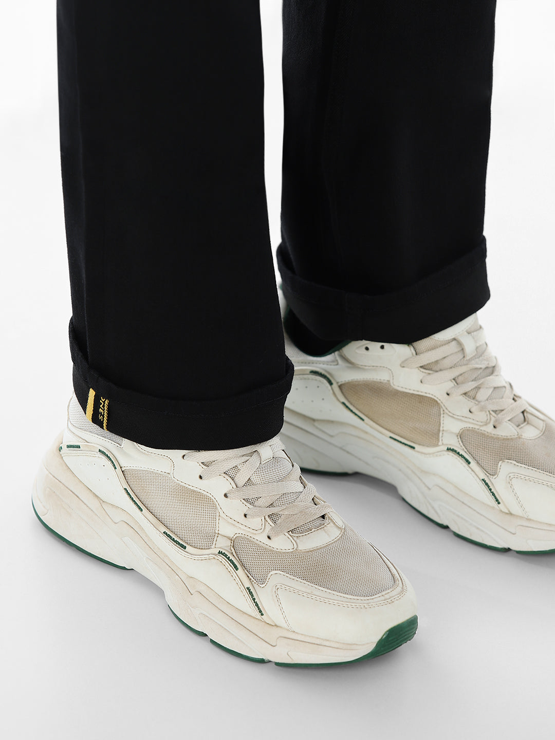 Clark Regular Fit Selvedge Jeans - Black