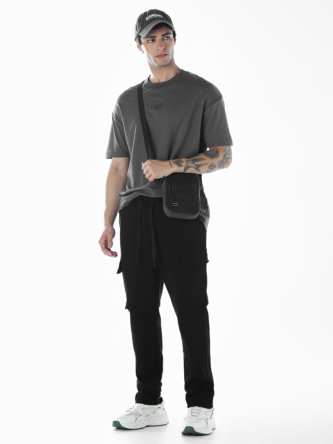 6 Pocket Loose Fit Sweatpants - Black