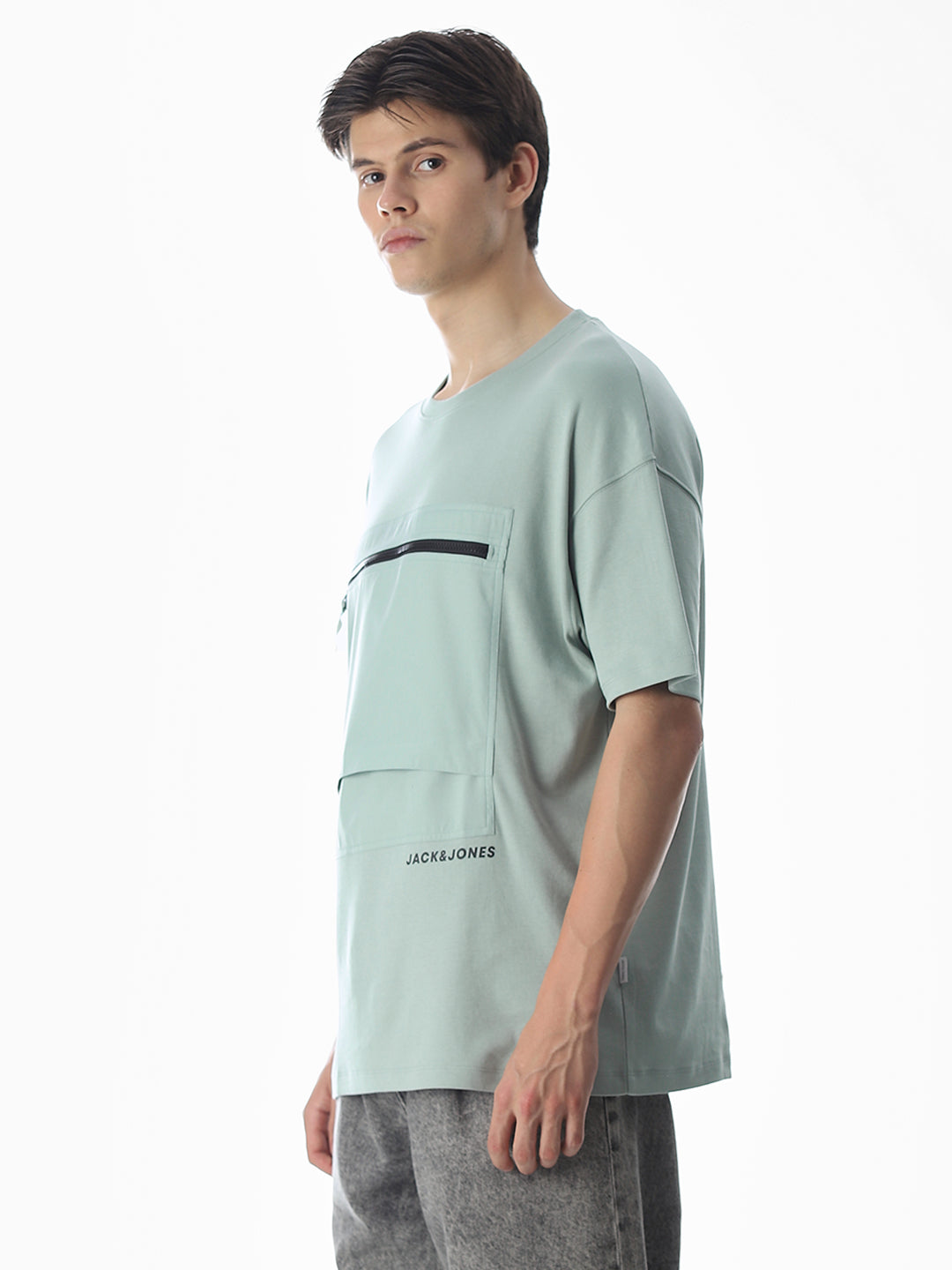 Greeb One-Patch Pocket Oversized T-shirt