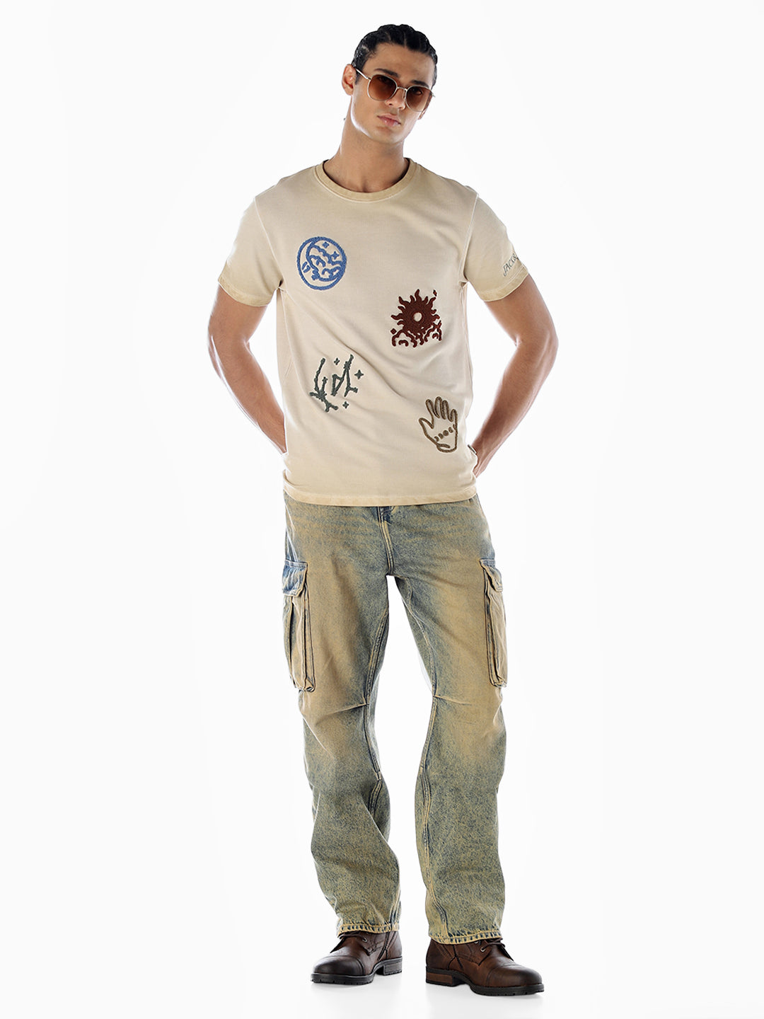 Embroidered Crew Neck T-shirt