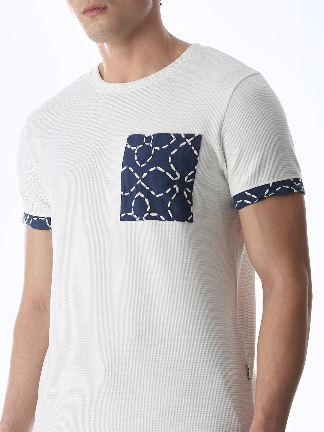 Embroidered Detail Cotton T-shirt