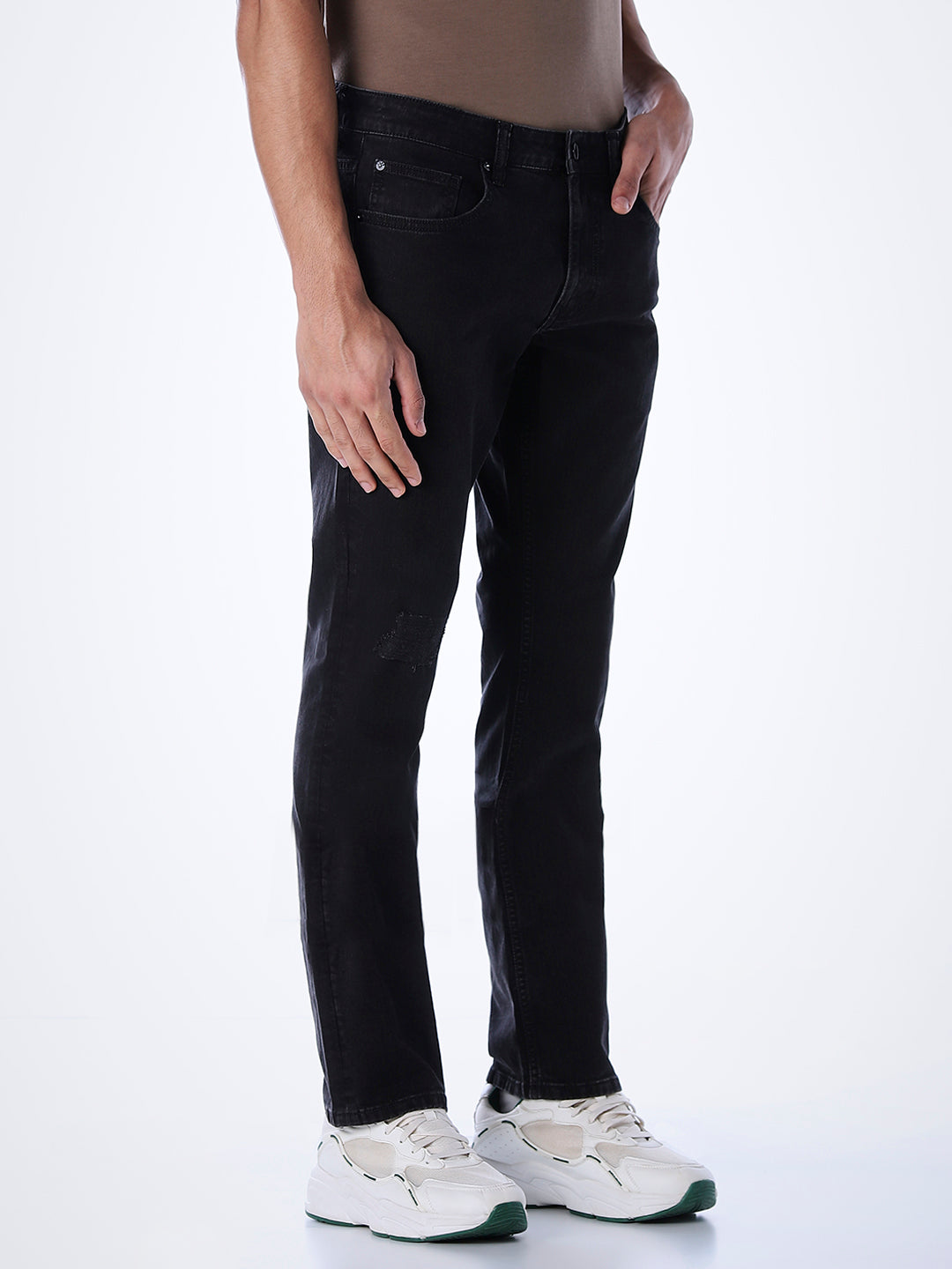 5 Pocket Distressed Clark Regular Fit Jeans - Black