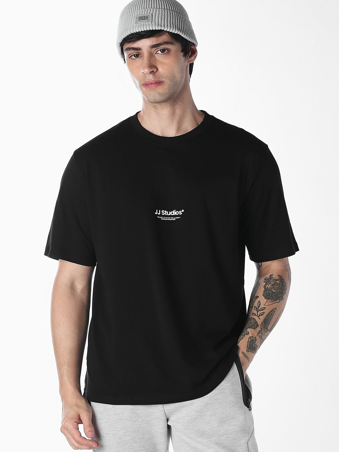 Men's Organic Cotton Relaxed Fit Black Crew Neck Printed T-Shirt