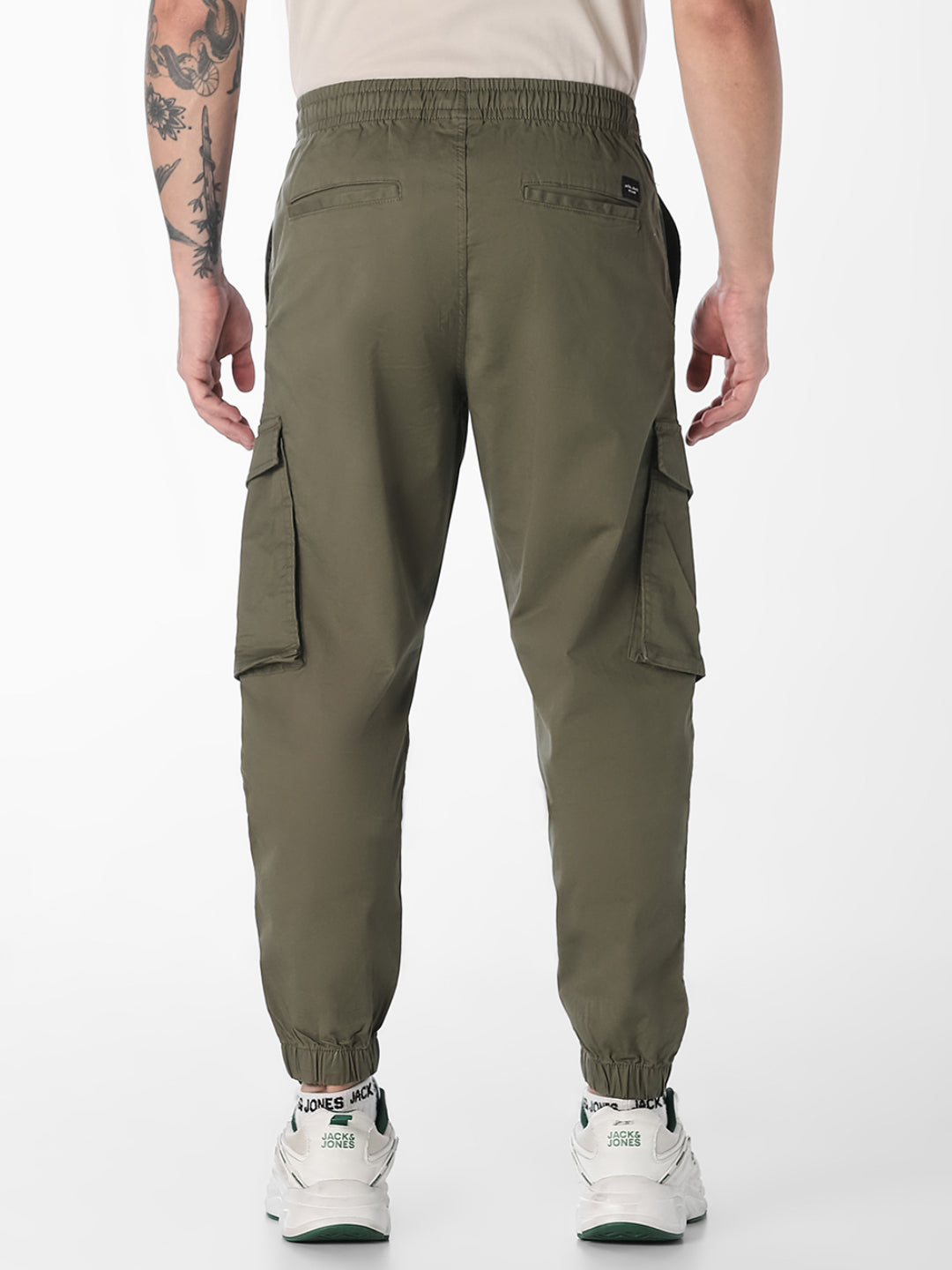 Men Olive Slim Fit Cuffed Cargo Pants With Drawstring Waist