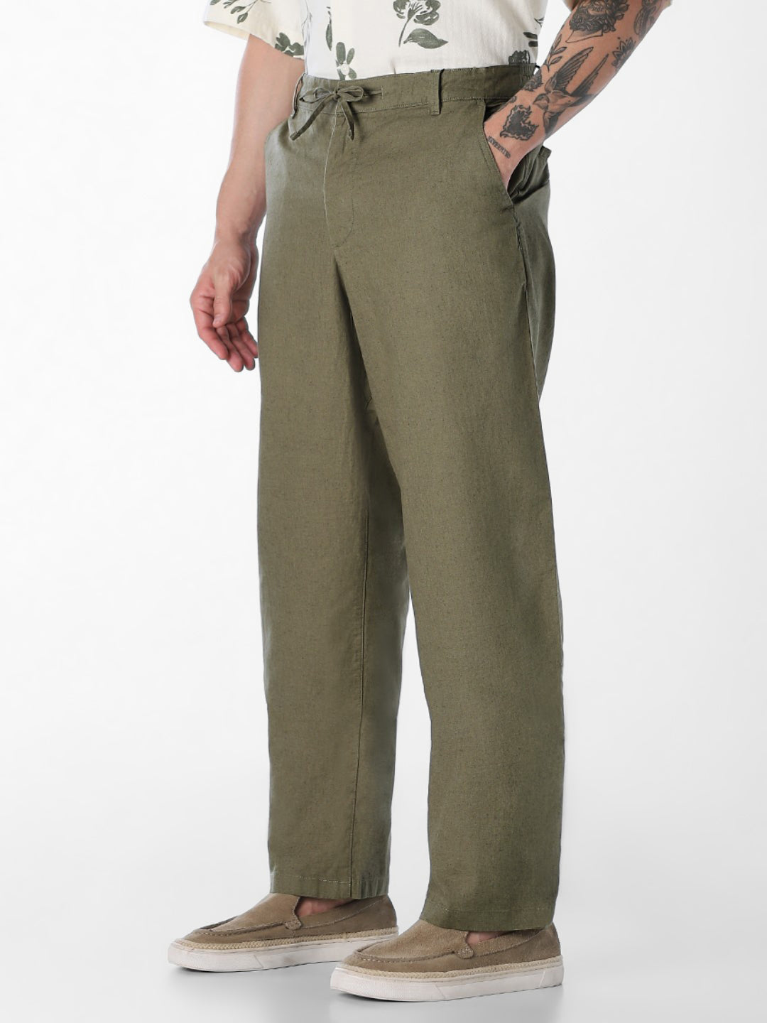 Men Olive Linen Blend Regular Fit Chinos