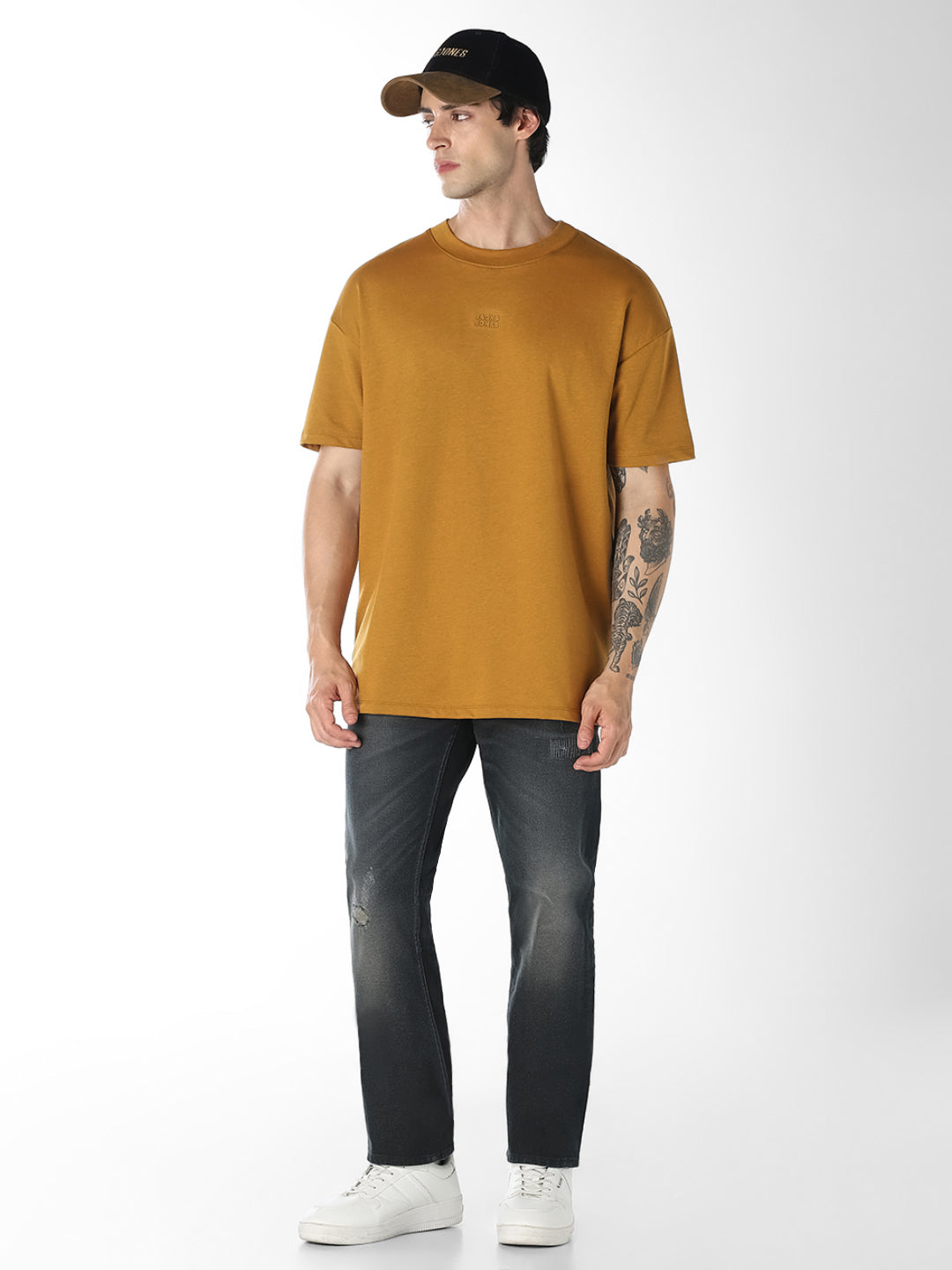Heavily Washed Distressed Regular Fit Jeans