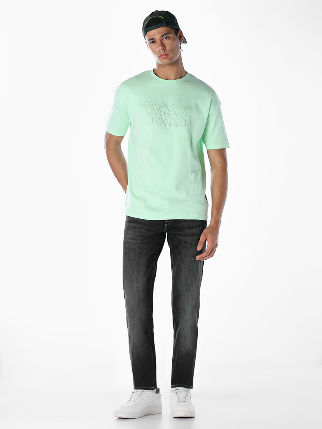 Embossed Text Boxy Fit T-shirt - Pastel Green