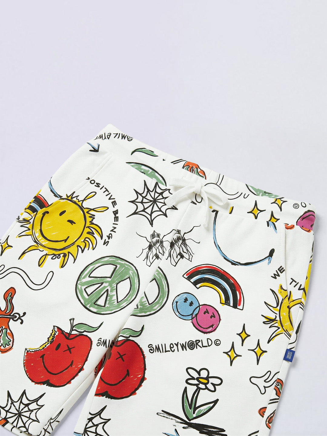 Boys Smiley Print Oversized Shorts
