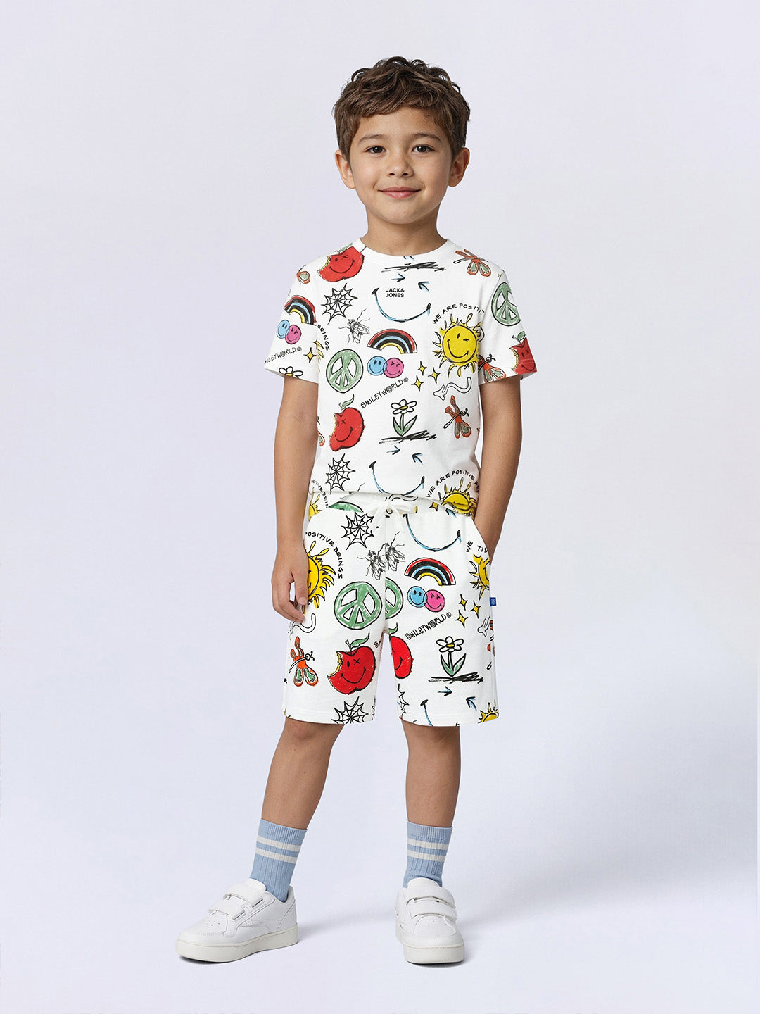 Boys Smiley Print Oversized Shorts