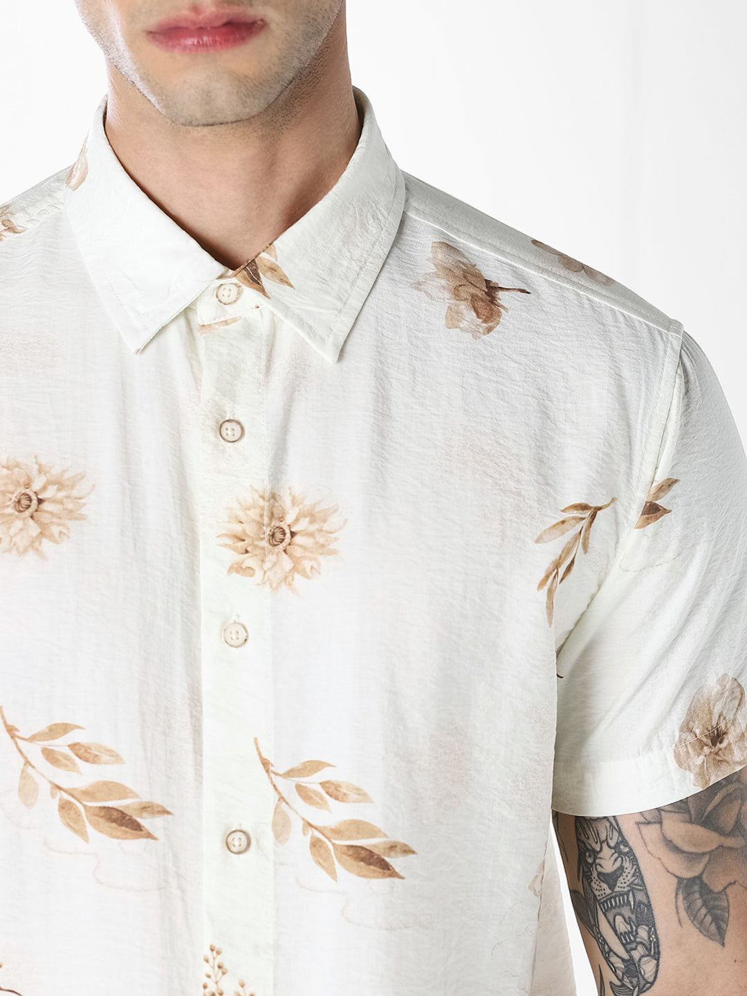 Off-White Floral Comfort Fit Shirt