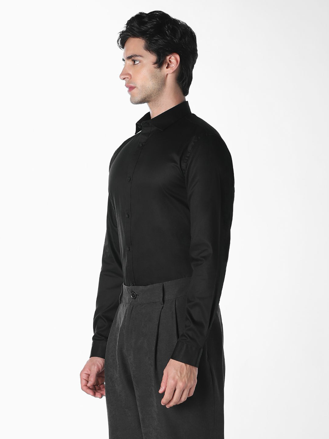 Men's Black Solid Slim Fit Cotton Poplin Formal Shirt