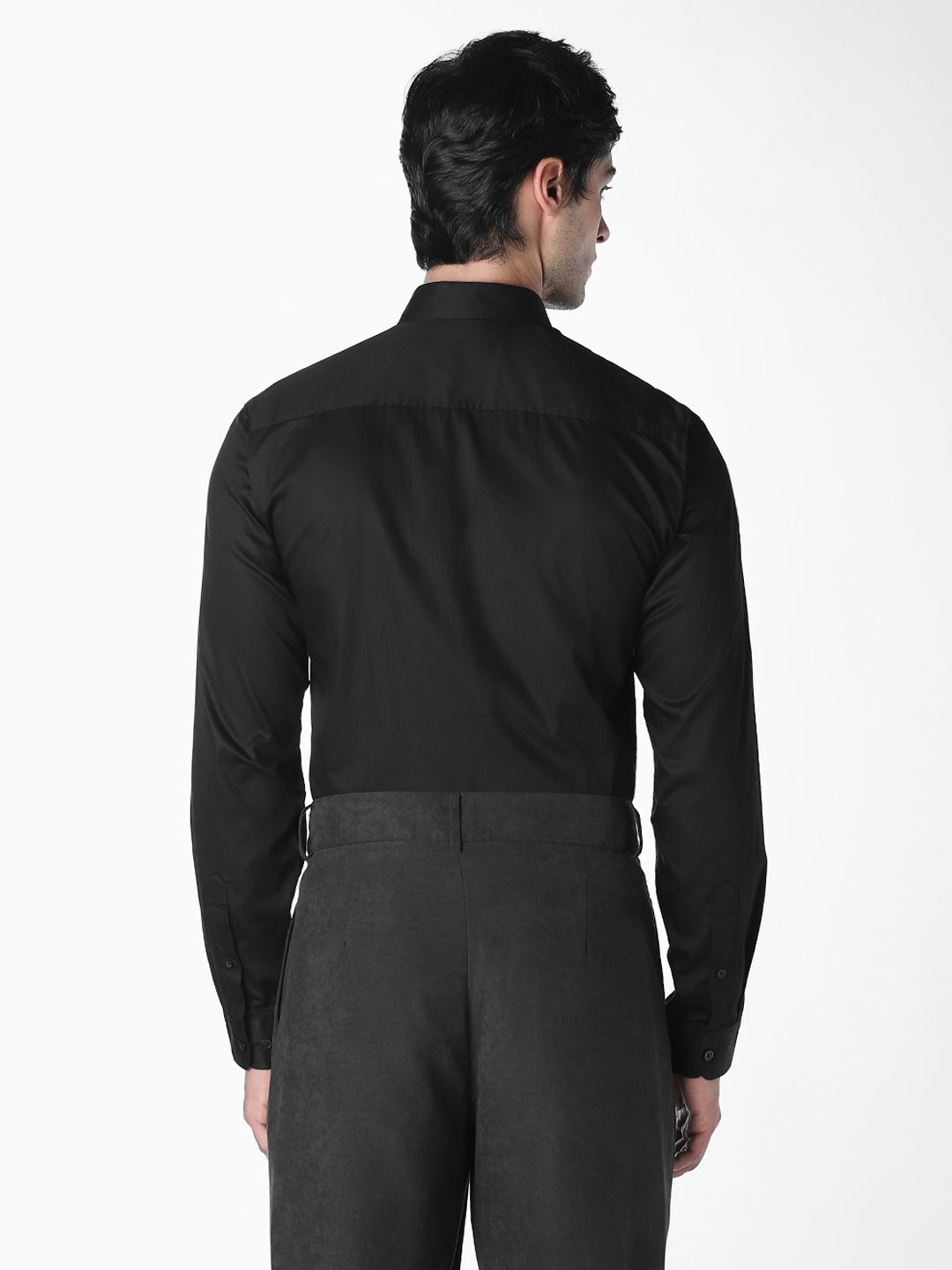 Men's Black Solid Slim Fit Cotton Poplin Formal Shirt