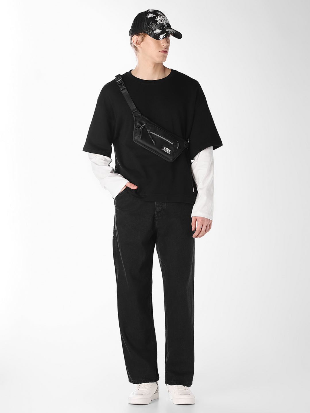 Black Loose Fit Jeans