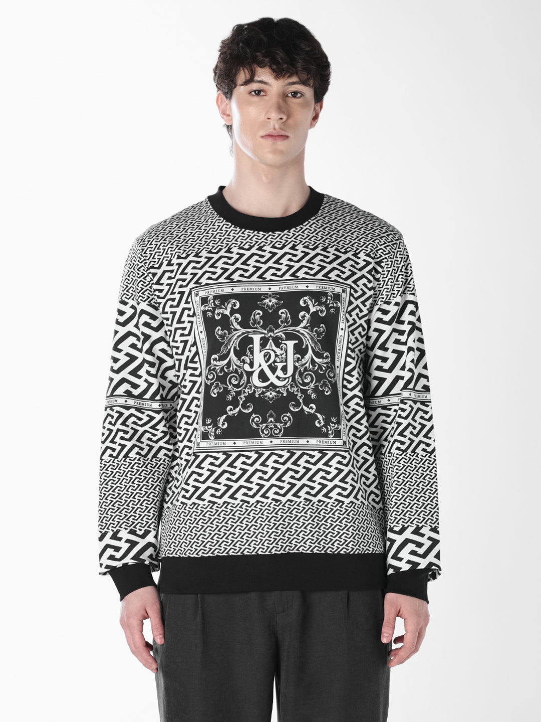 Monochrome Printed Sweatshirt