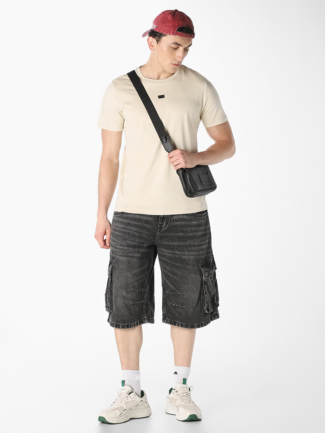 Off-White Graphic Print T-Shirt