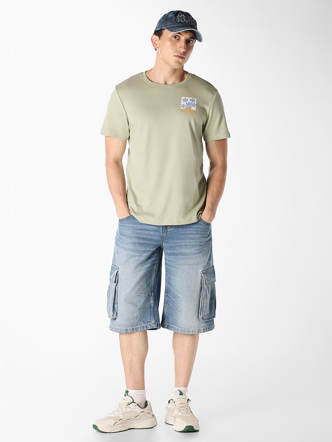 Green Graphic Print T-shirt