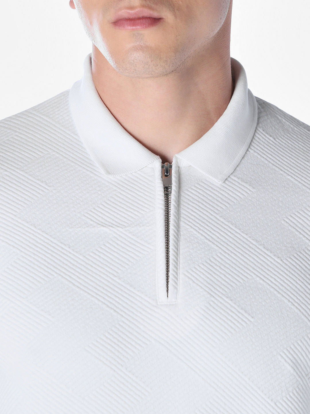 White Jacquard Regular Fit polos