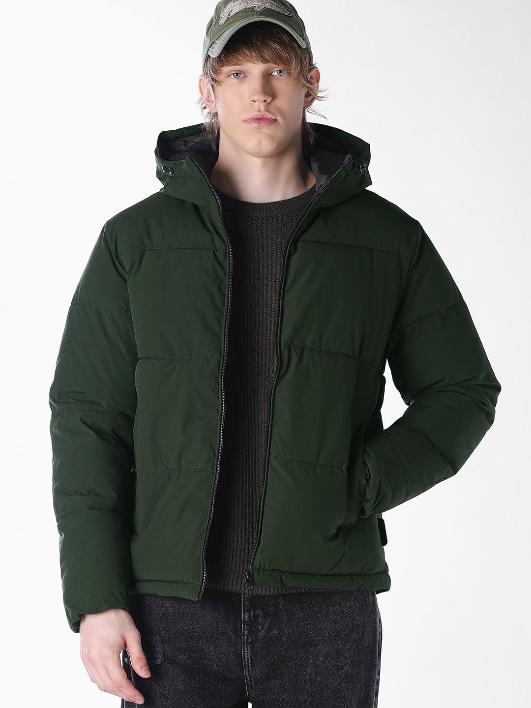 Green Solid Regular Fit Puffer Jacket