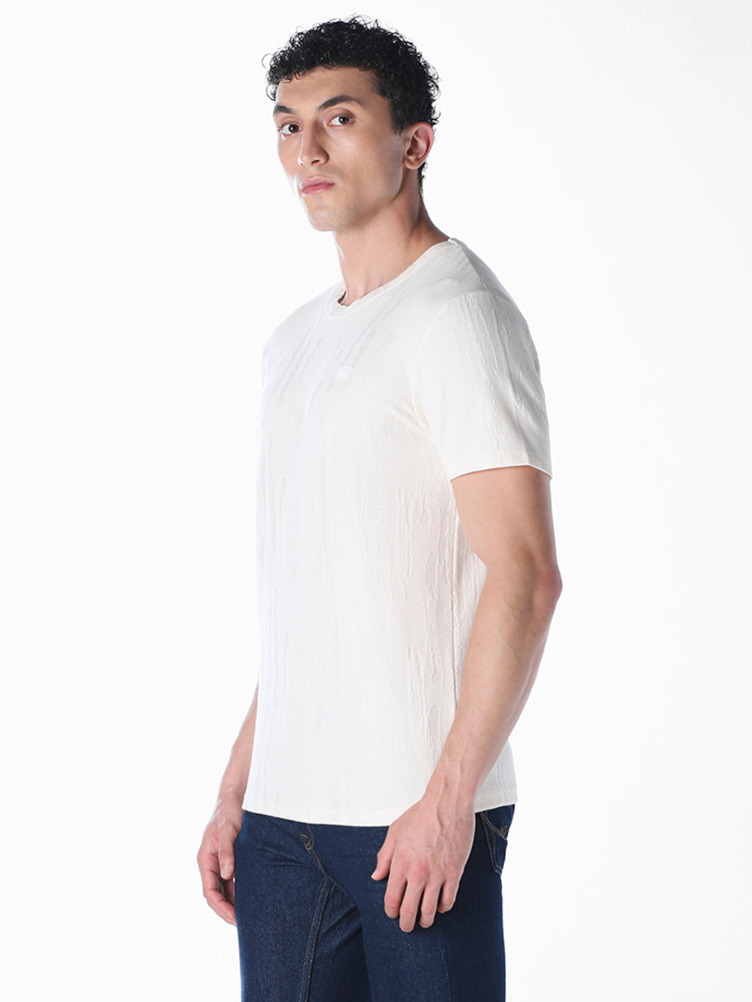 White Solid Regular Fit T-shirt