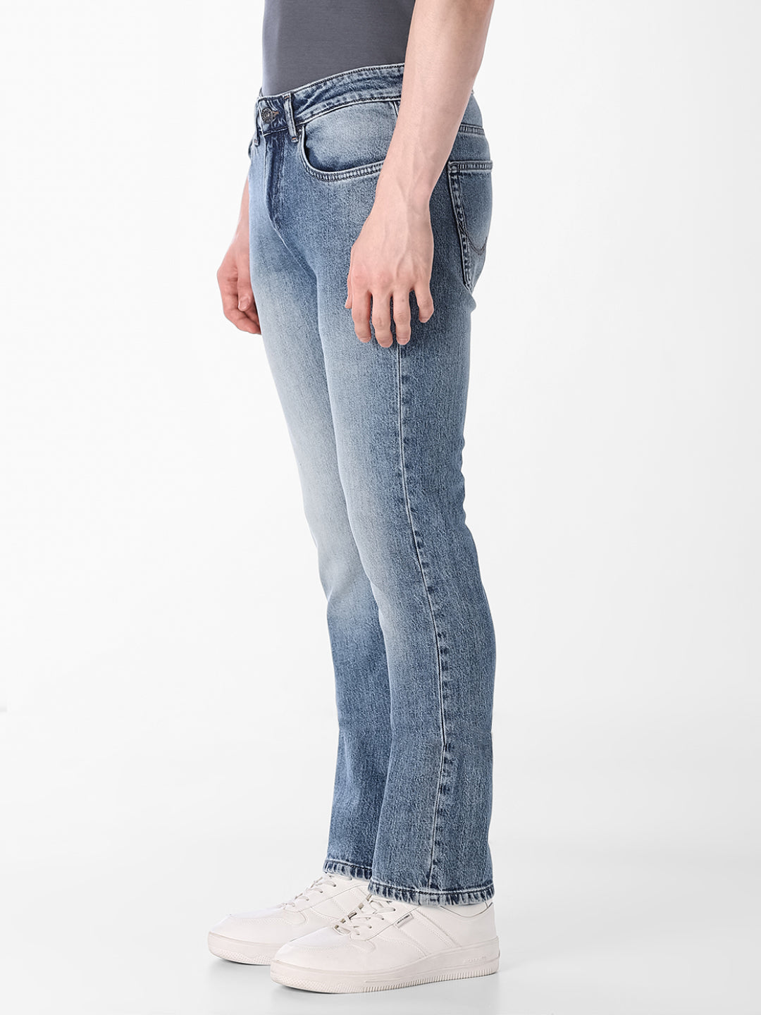 Light Wash Regular Fit Jeans