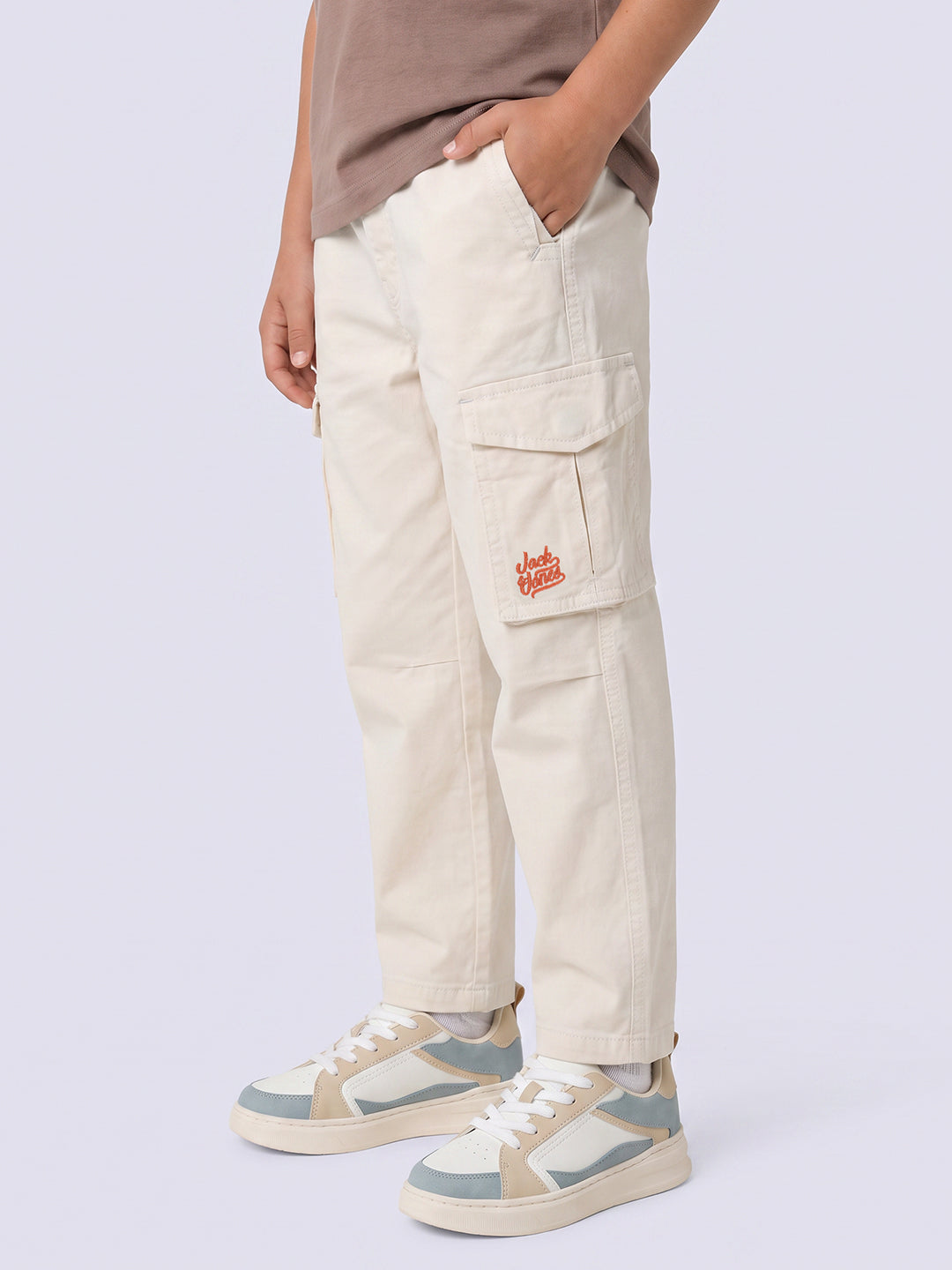 Boys Off-White Regular Fit Cargos