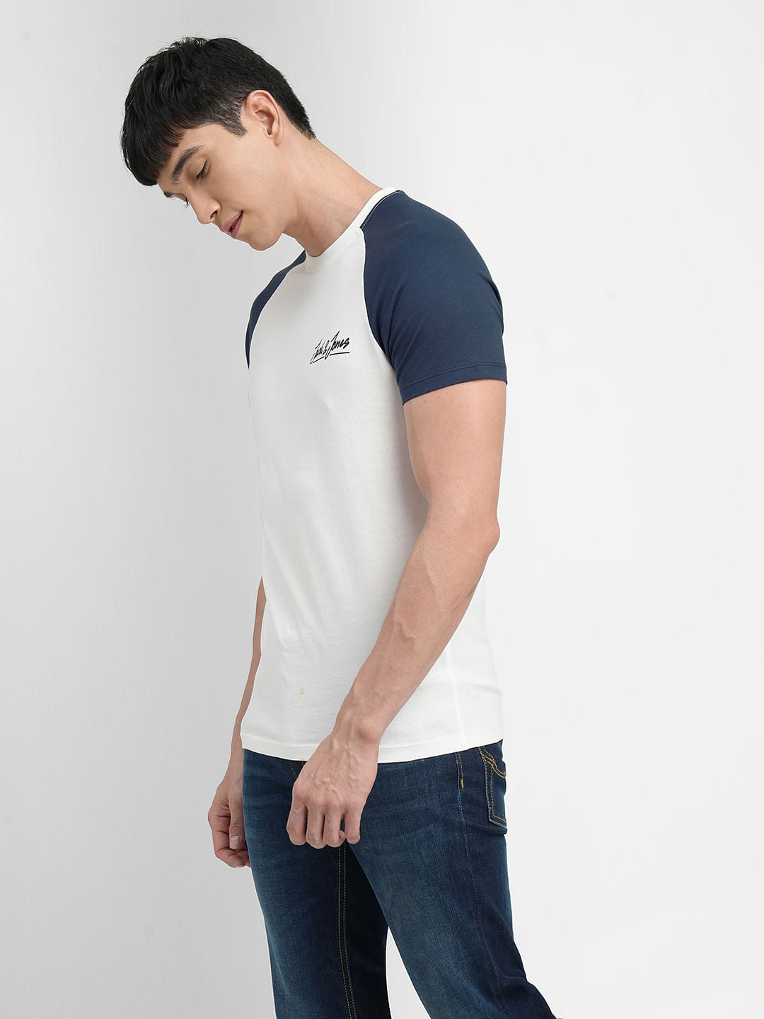 White Colourblocked Crew Neck T-shirt