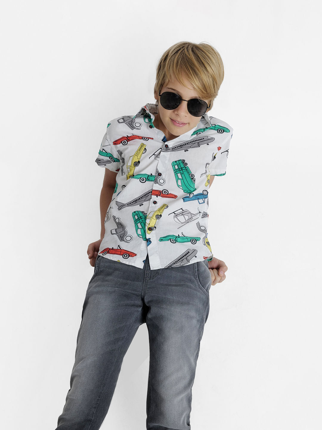 White Printed Short Sleeves Shirt - 4/5Y